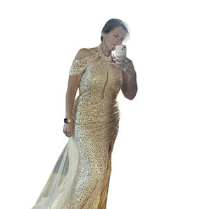 Elegant Gold Evening Gown